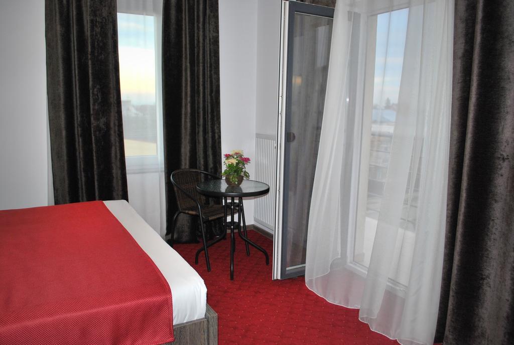 Harmonie Radauti Hostel Rom bilde